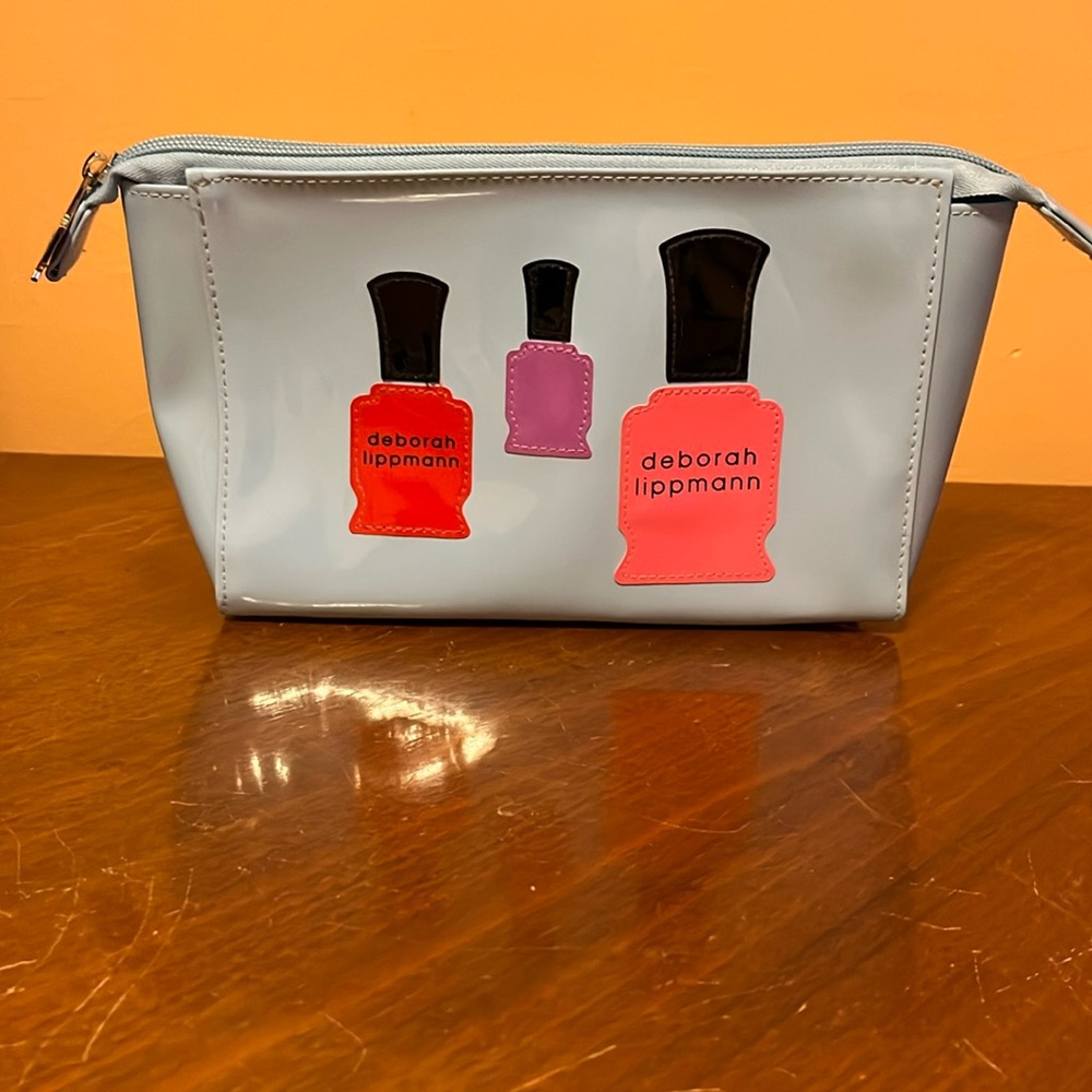 NWOT deborah lippmann cosmetics pouch